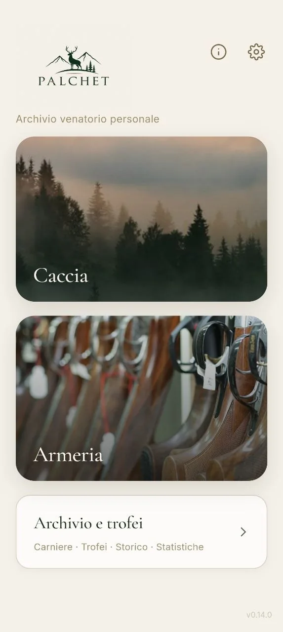 La home dell'app: le aree Caccia, Armeria e Archivio come grandi card fotografiche.